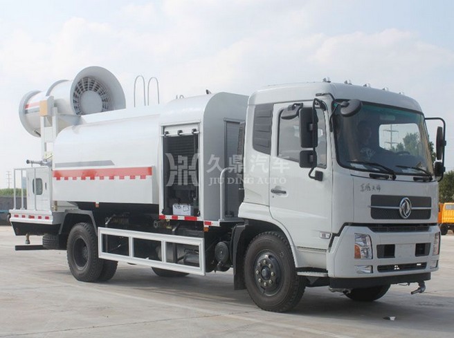 東風(fēng)天錦降塵抑塵車(chē)圖片 東風(fēng)天錦降塵抑塵車(chē)圖片