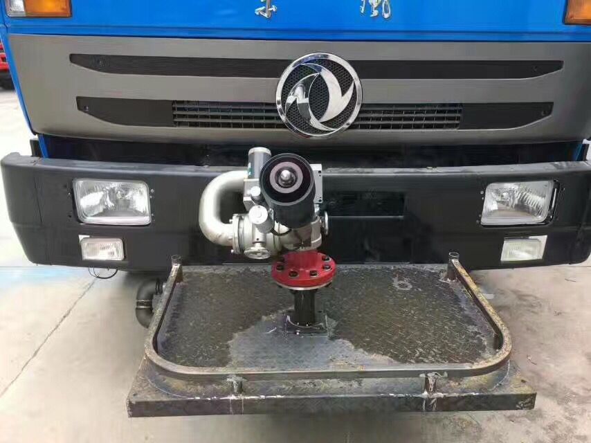 灑水車自動灑水高壓水槍和自動灑水裝置圖片 灑水車自動灑水高壓水槍和自動灑水裝置圖片