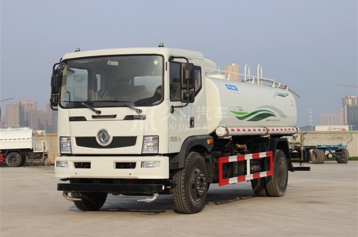 東風(fēng)御虎12噸環(huán)衛(wèi)灑水車圖片 東風(fēng)御虎12噸環(huán)衛(wèi)灑水車圖片