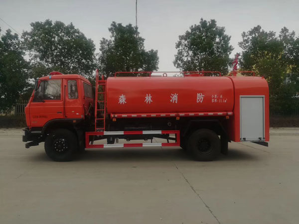 東風四驅消防灑水車 東風四驅消防灑水車