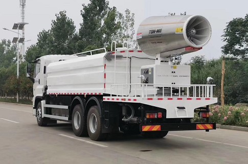 慶鈴純電動(dòng)后雙橋抑塵車圖片 慶鈴純電動(dòng)后雙橋抑塵車圖片