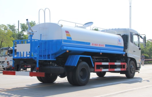 東風天錦灑水車圖片 東風天錦灑水車圖片