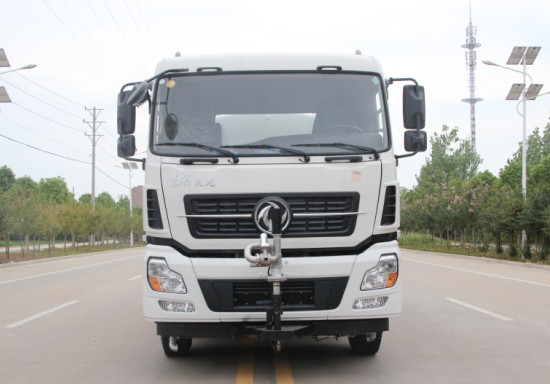 東風(fēng)天龍后雙橋灑水車高清圖片 東風(fēng)天龍后雙橋灑水車高清圖片