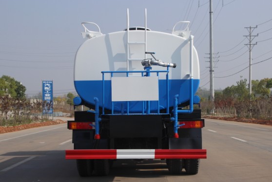 ���������M3000���p��20����ˮ܇����DƬ