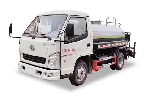 上深圳牌照的藍(lán)牌灑水車(chē)圖片 上深圳牌照的藍(lán)牌灑水車(chē)圖片