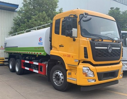 20方國六東風(fēng)天龍KL后雙橋灑水車圖片 20方國六東風(fēng)天龍KL后雙橋灑水車圖片