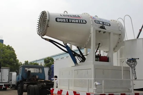 程力牌CLW-120型100米霧炮機(jī) 程力牌CLW-120型100米霧炮機(jī)