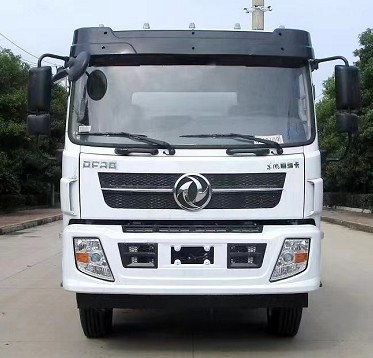 國(guó)六12方東風(fēng)福瑞卡灑水車(chē) 國(guó)六12方東風(fēng)福瑞卡灑水車(chē)