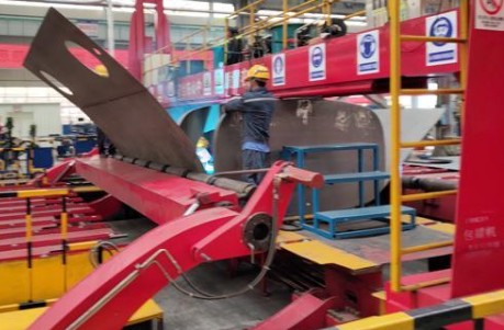 程力灑水車水罐制作詳細步驟分析 程力灑水車水罐制作詳細步驟分析