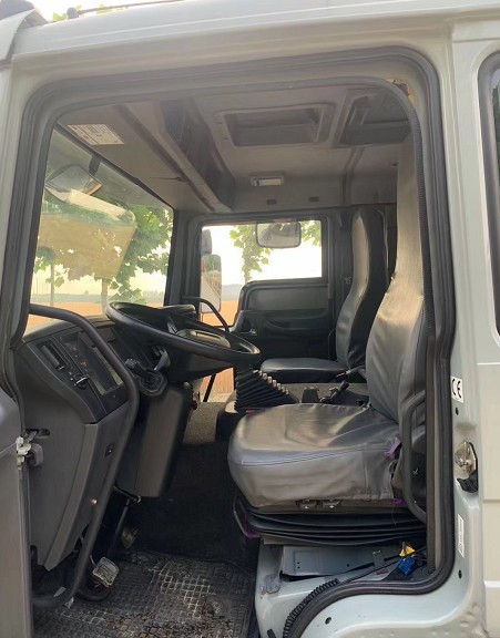 沃爾沃15噸二手灑水車 沃爾沃15噸二手灑水車