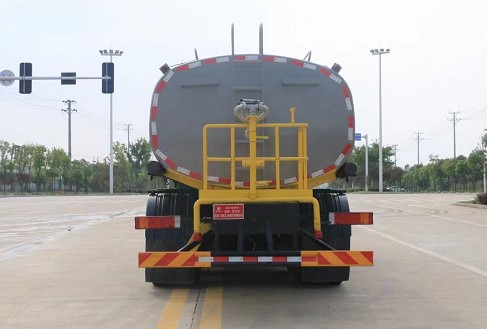 國六東風天龍KL后雙橋灑水車 國六東風天龍KL后雙橋灑水車