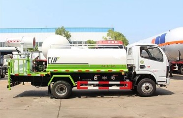 噴霧灑水車圖片 噴霧灑水車圖片