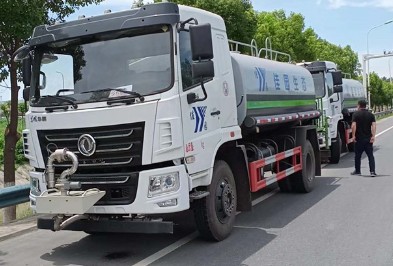 國六東風華神12方灑水車圖片 國六東風華神12方灑水車圖片