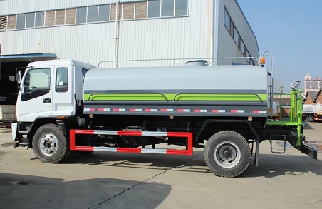 �c���ʮ�FTR�{���12����ˮ܇�DƬ