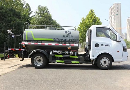 國六2.5方藍牌東風途逸灑水車圖片 國六2.5方藍牌東風途逸灑水車圖片