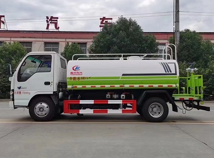 國(guó)六慶鈴五十鈴5方灑水車(chē)圖片 國(guó)六慶鈴五十鈴5方灑水車(chē)圖片