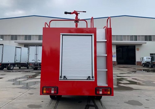 ����r���������������U܇