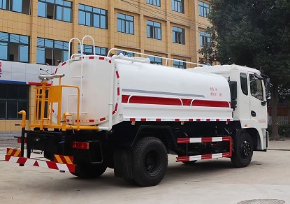 ����12���|�L(f��ng)�\��V6��ˮ܇�DƬ