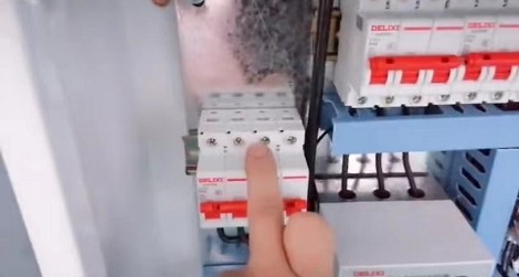 接線位置 接線位置