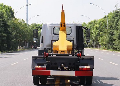 ��(gu��)���|�L(f��ng)�������{(l��n)�ƹ�������܇(ch��)�DƬ