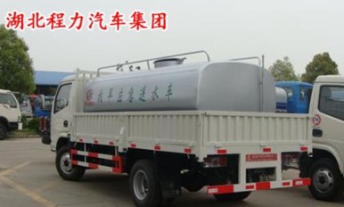 廂式灑水車(chē) 廂式灑水車(chē)