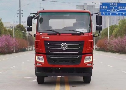 四驅(qū)10方國六東風華神F5灑水車 四驅(qū)10方國六東風華神F5灑水車