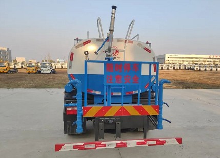 國(guó)六東風(fēng)5方灑水車 國(guó)六東風(fēng)5方灑水車