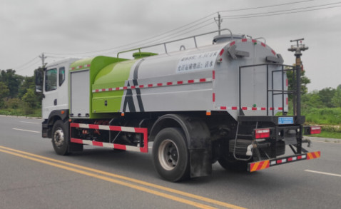 18���|�L(f��ng)��늄�(d��ng)��ˮ܇