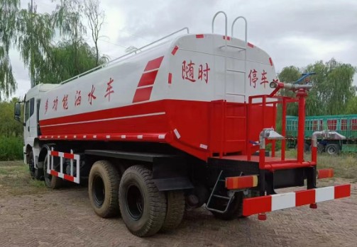 北奔8×4前四后八25方灑水車 北奔8×4前四后八25方灑水車