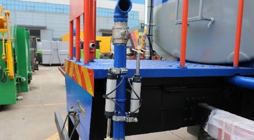 ��ˮ܇���(d��ng)�ƗU