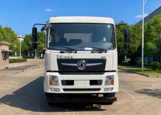 國六東風D3V前四后八灑水車_東風前四后八29.5方灑水車3