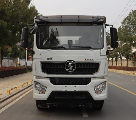 陜汽小三軸20方灑水車_中汽力威牌HLW5251GPSSX6型綠化噴灑車4