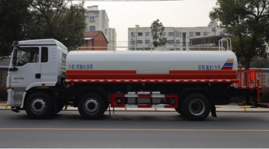 陜汽小三軸20方灑水車_中汽力威牌HLW5251GPSSX6型綠化噴灑車 陜汽小三軸20方灑水車_中汽力威牌HLW5251GPSSX6型綠化噴灑車