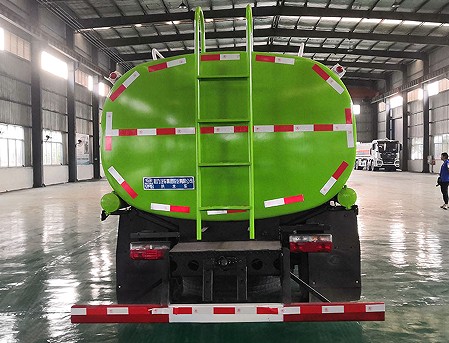 東風(fēng)多利卡9.2方食品級(jí)不銹鋼供水車_程力牌CL5120GGS6XN型供水車 東風(fēng)多利卡9.2方食品級(jí)不銹鋼供水車_程力牌CL5120GGS6XN型供水車